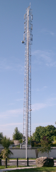 Voss Triangular Slimline Tower